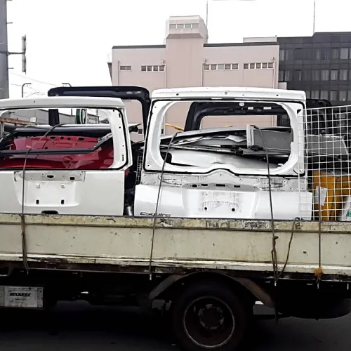 自動車のドア回収